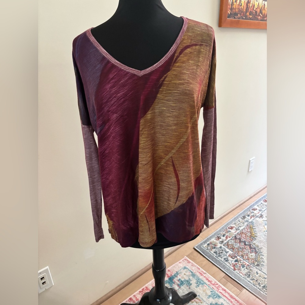 Go Couture Relaxed Multicolor V-Neck Long Sleeve Top